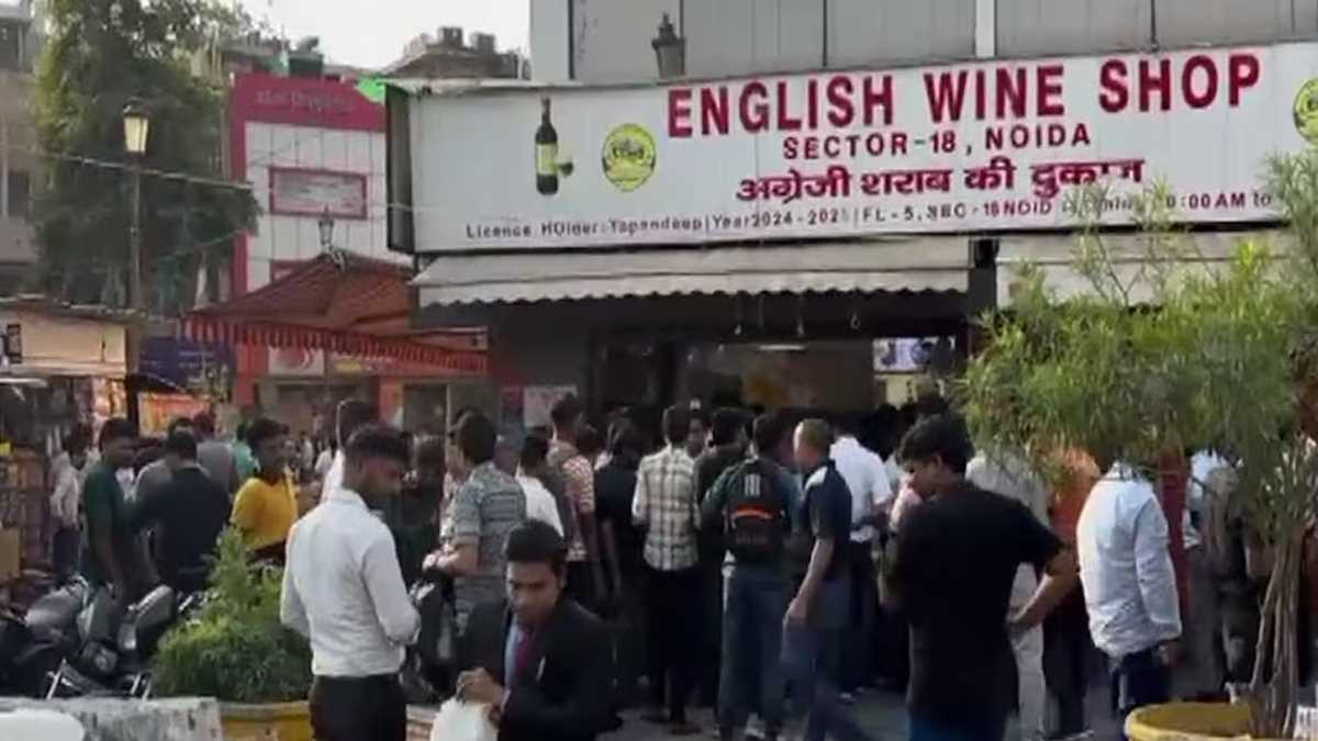 नोएडा की कई शराब दुकानों पर ‘एक के साथ एक फ्री’ ऑफर